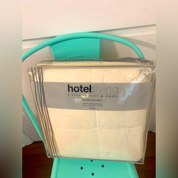 New Hotel Living for Linens N Things Ivory Duck Down Filled Cotton Blanket Twin - Picture 1 of 4